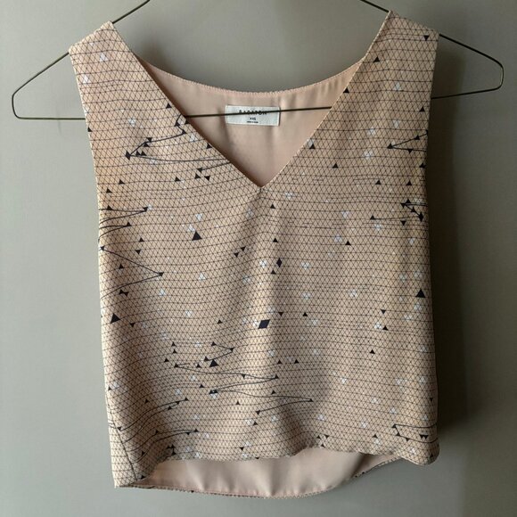 Aritzia Babaton Lined V-neck Tank Top Blouse Blush Geometric Pattern XXS - Picture 3 of 3